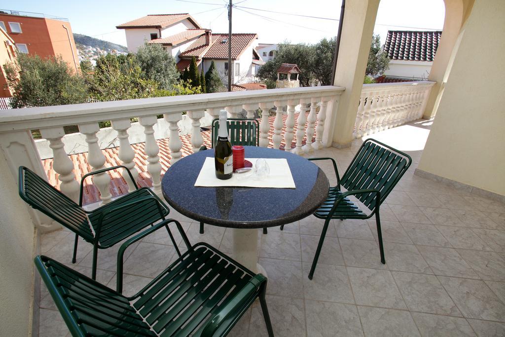 Apartments Villa Macola Τρογκίρ Εξωτερικό φωτογραφία